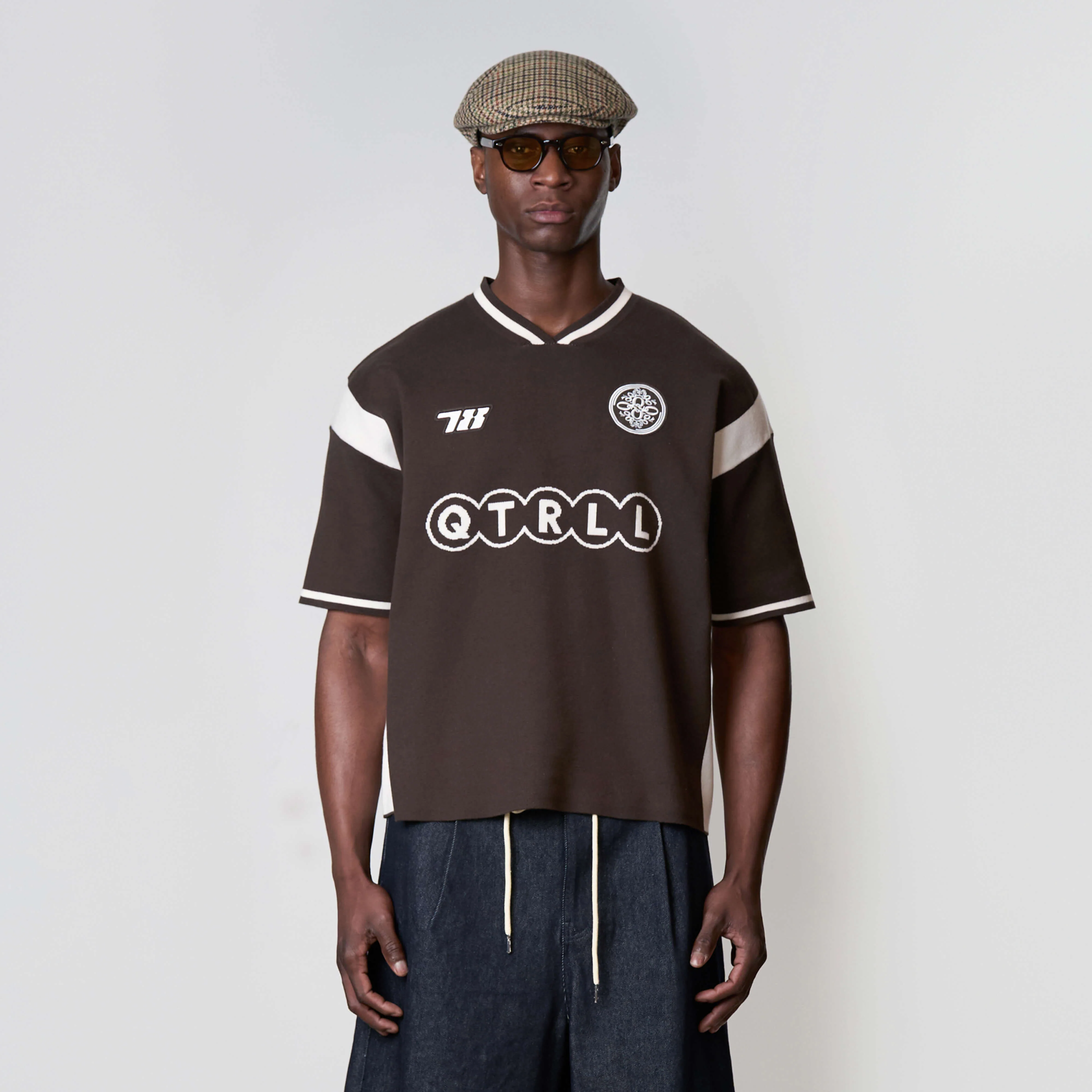 ALESSIO KNITTED POLO | BROWN/OFF WHITE - Image 7