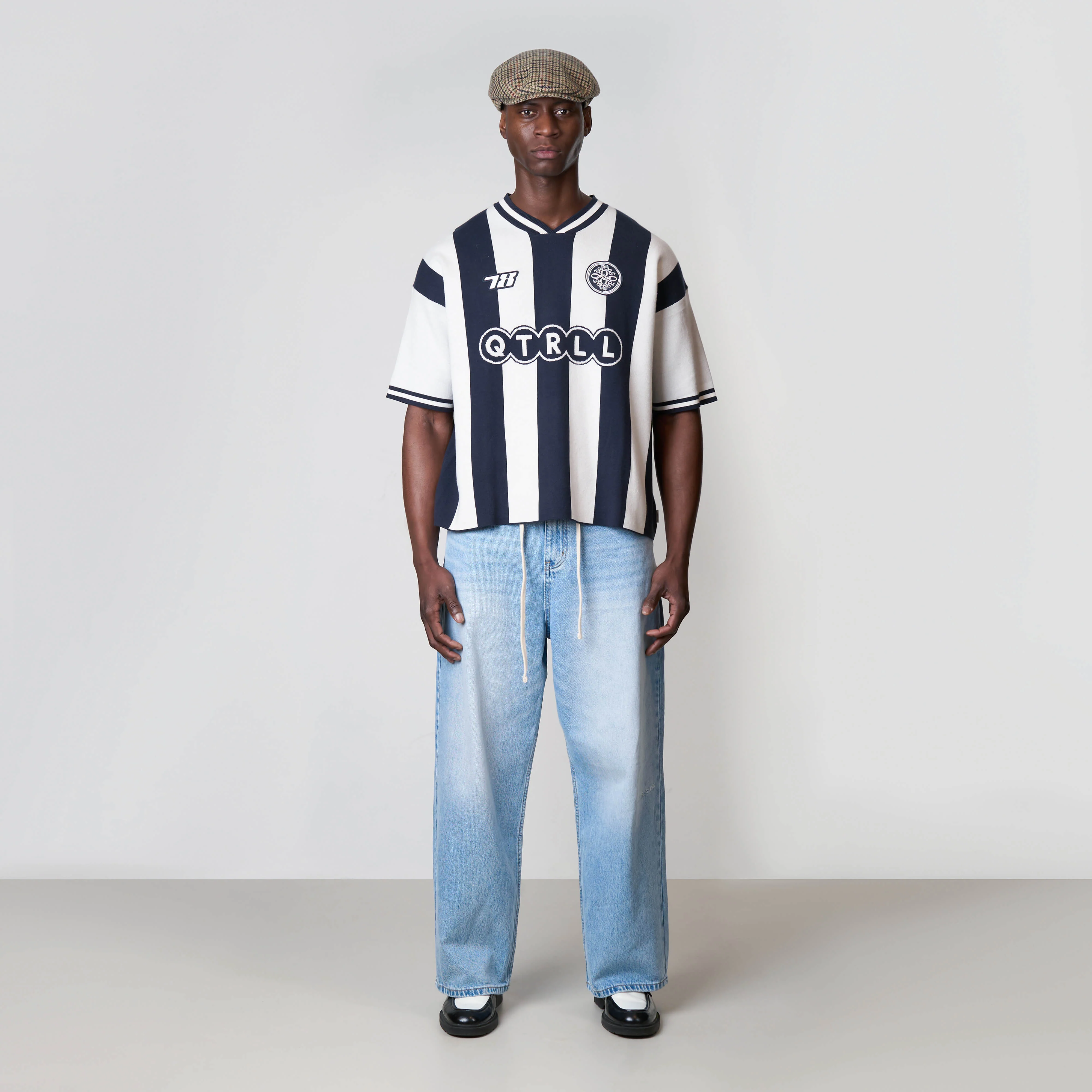 ALESSIO KNITTED POLO | WHITE / NAVY - Image 8
