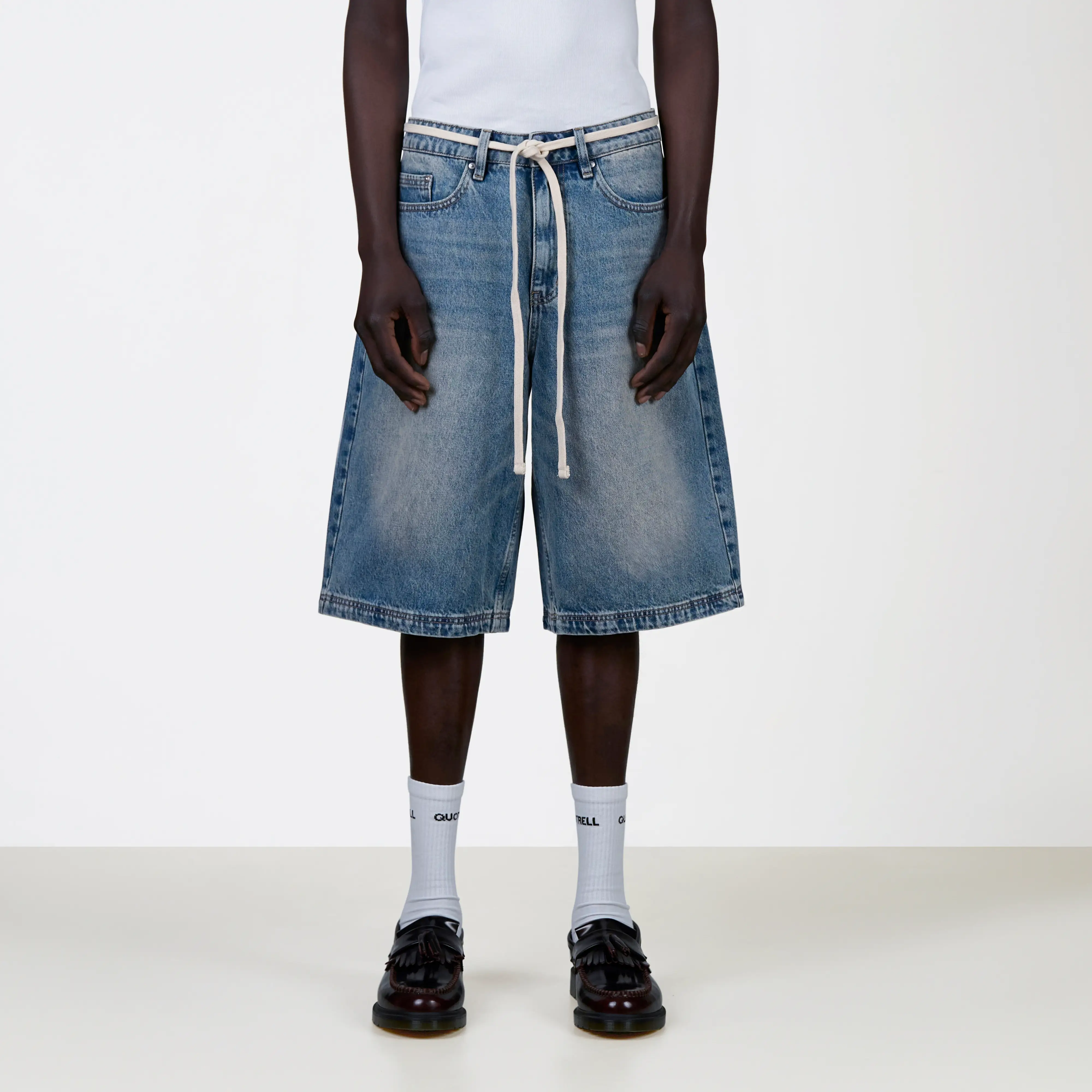 HARLEM DENIM SHORT | WASHED BLUE - Image 3