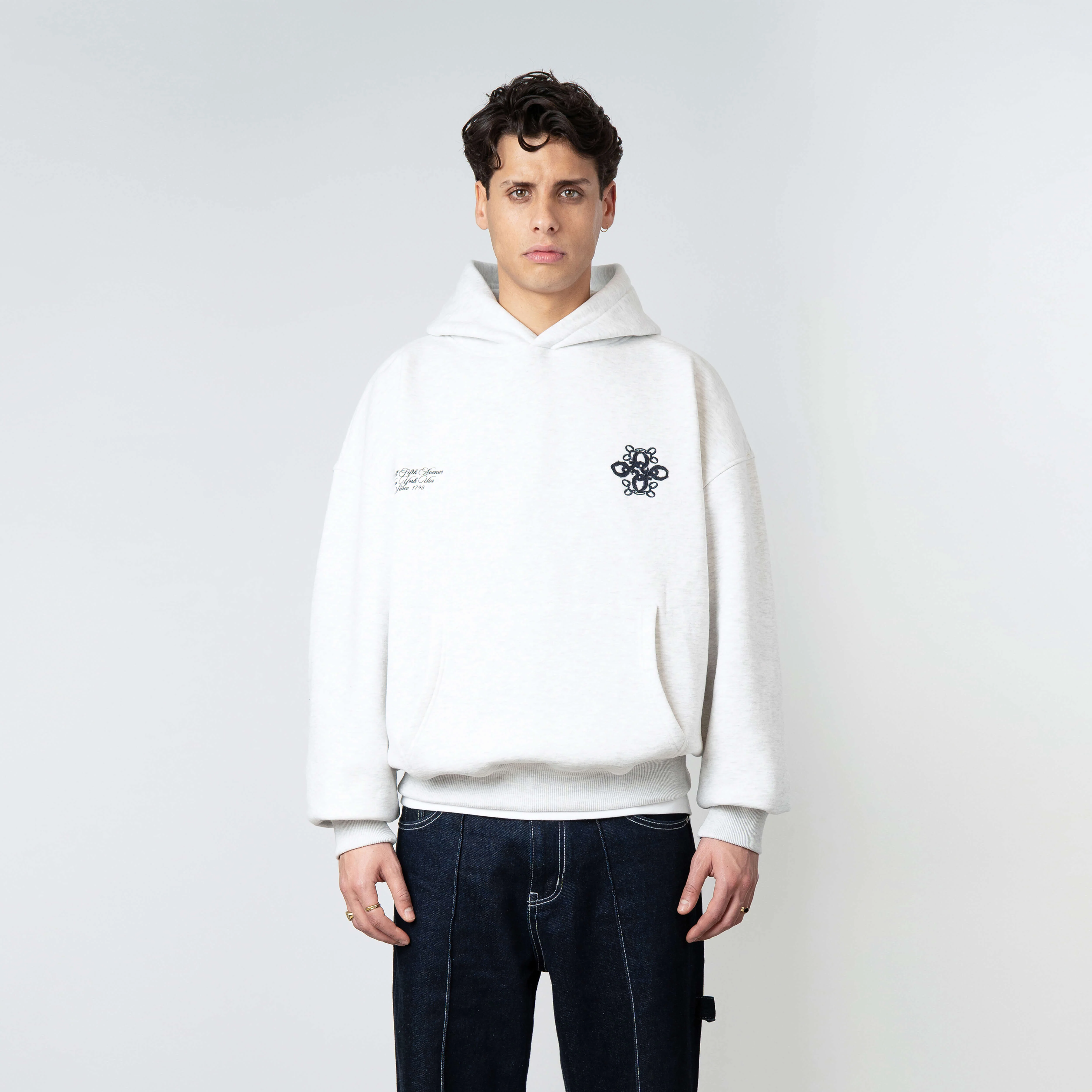 INSIGNIA HOODIE | LIGHT GREY MELEE/NAVY - Image 6