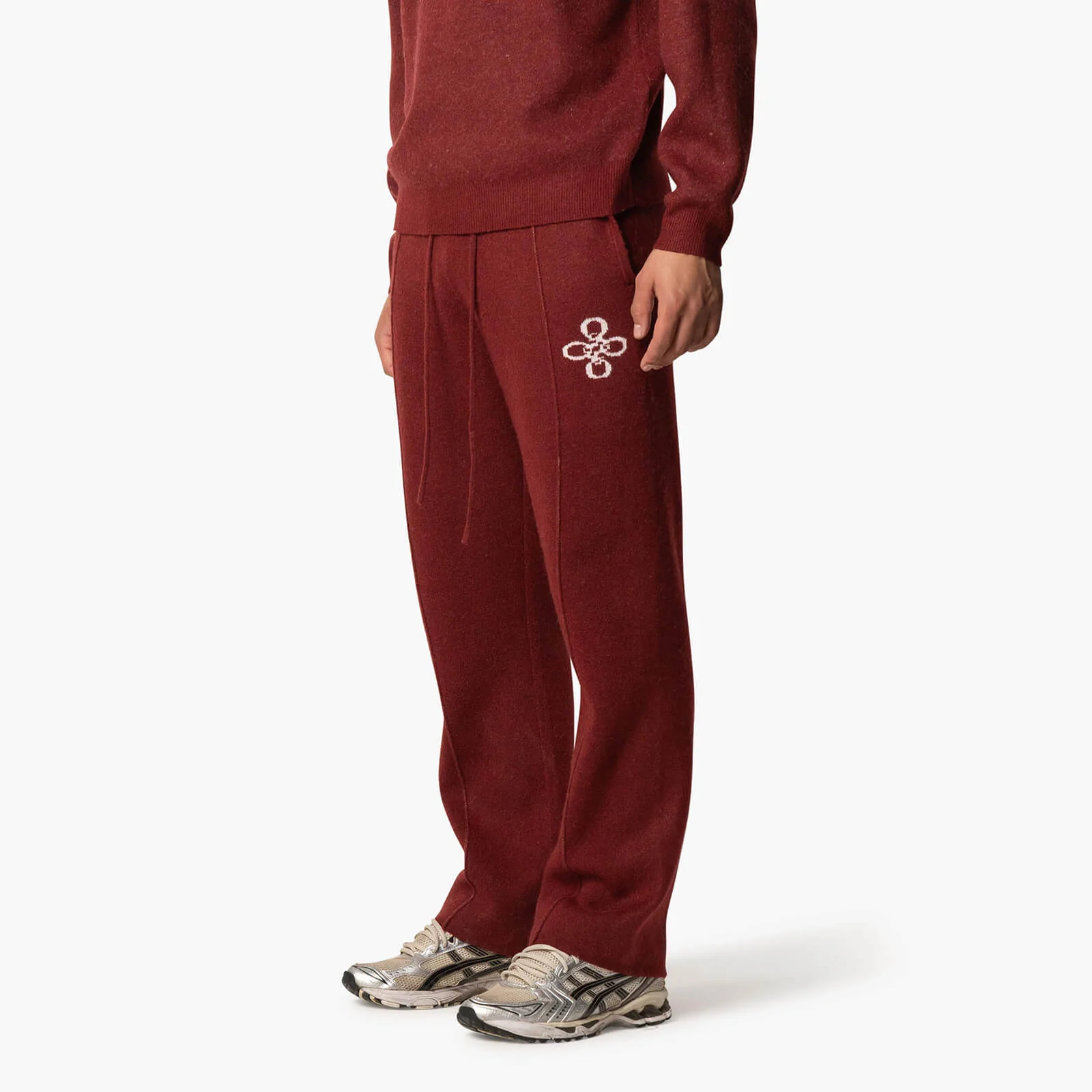 INSIGNIA KNITTED PANTS | BORDEAUX - Image 3