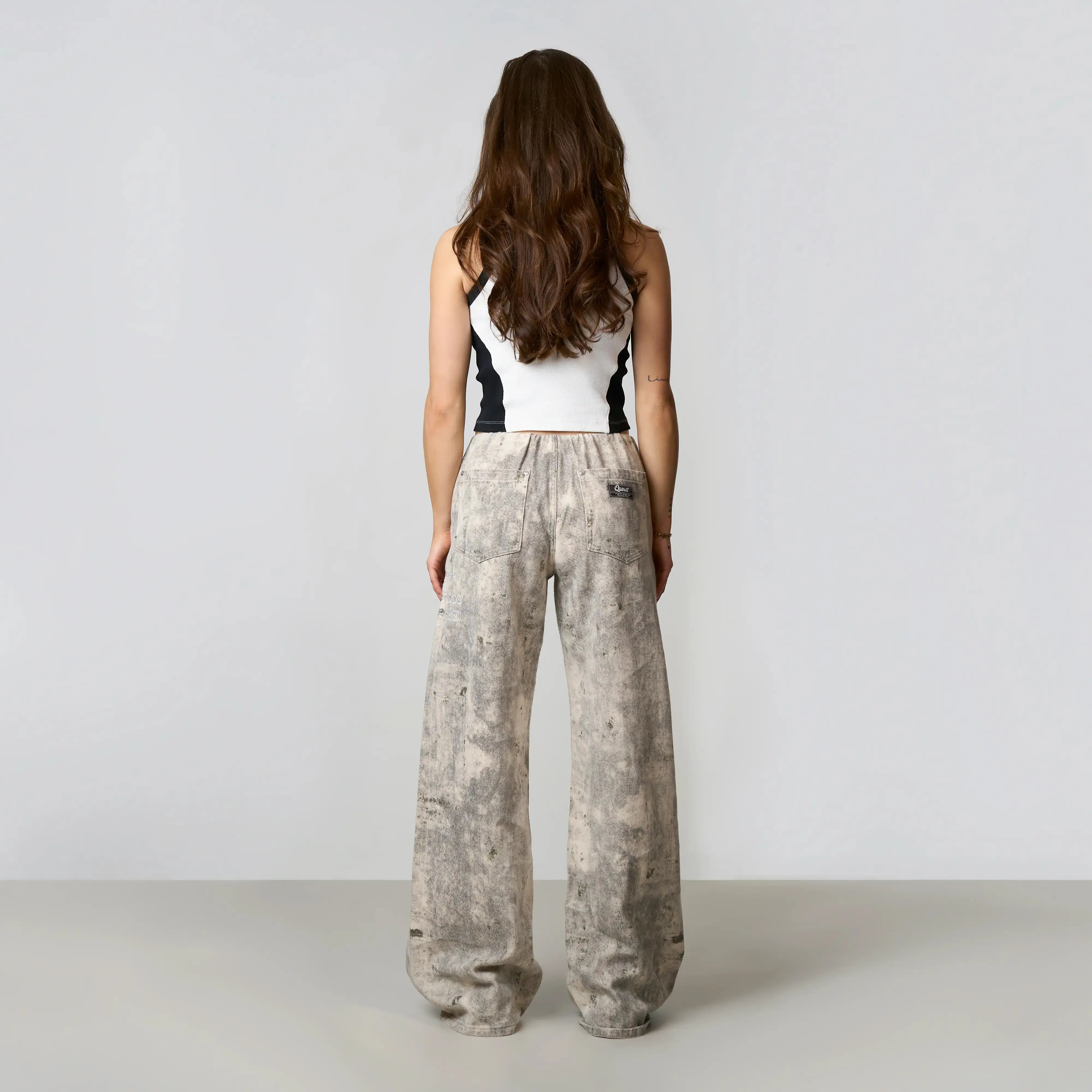NOA TOP | WHITE/BLACK - Image 7